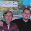 EVERSWIM : une histoire de famille sp&eacute;cialiste des abris de piscines