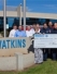 Das Unternehmen Watkins entrichtet zur Feier seines millionsten Spas eine Spende