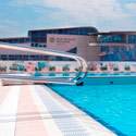 Fluidra instala la piscina olímpica con fondo y puente móviles más grande de España en el Club Natació Sabadell 
