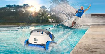 Les robots nettoyeur de piscine Dolphin à nouveau en campagne