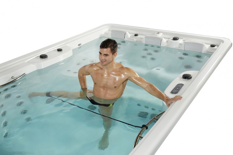 ejercicios en el spa de natacion SWIMSPA COMPACT fitness natacion swimspa compact ocean dreams