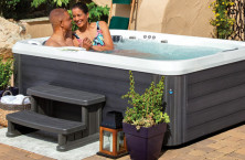 La gamme de spas Garden Leisure Hot Tubs, une exclusivité SCP