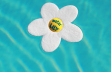 Water Lily® de Toucan, aide au nettoyage de la piscine et du spa