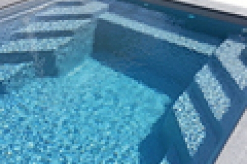 luxe,pools,manufactures,vinylester,pools