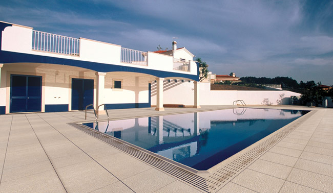 Piscine overflow rp industries