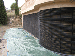Solar Ripp Wall