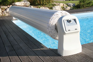 automatic pool covers