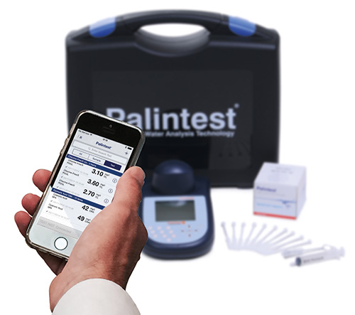 Palintest Aqua Pal App and Pooltest 9 Photometer