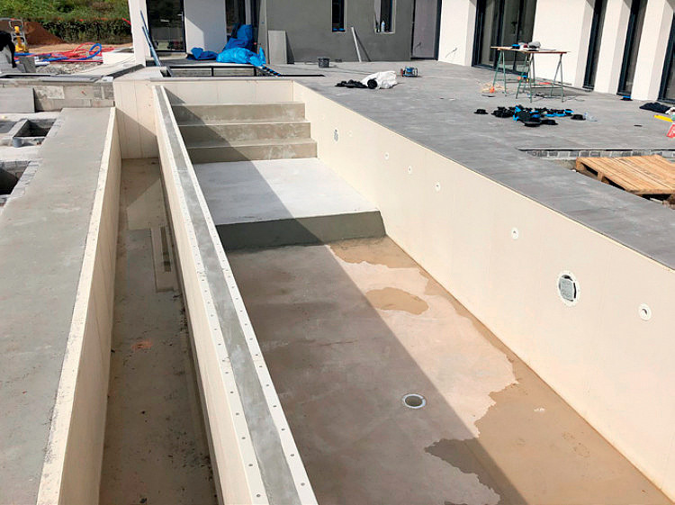 Bac tampon et piscine à débordement Aquilus