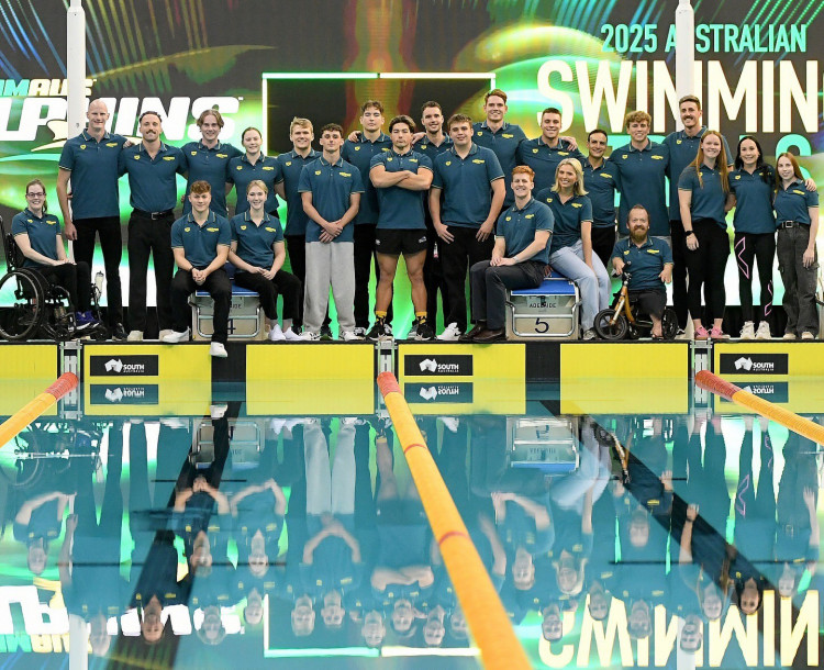 Anti Wave at The Australian Dolphins at the 2025 Swimming Trials in Adelaide
