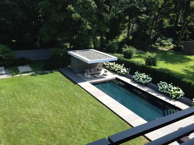 Urlaubsort 2020: der Swimmingpool im Garten - ©Rainer Köppen Schwimmbadtechnik