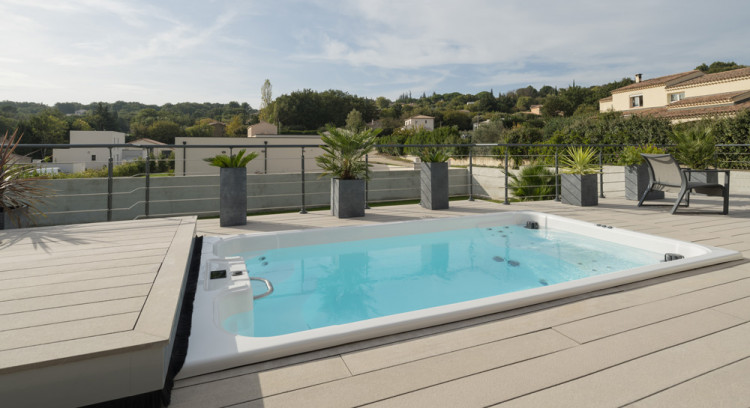 Tendance marché piscine de demain combinaison Piscine et spa M'Water Aquilus