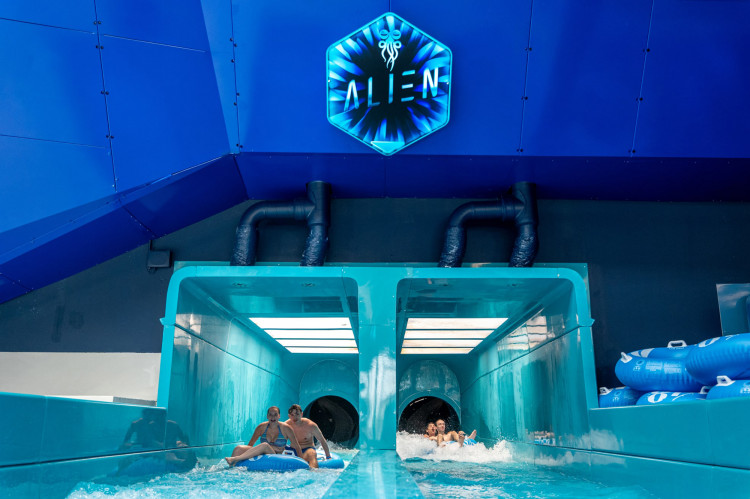 Toboggan aquatique Alien Edsun Agence Z&eacute;brelle