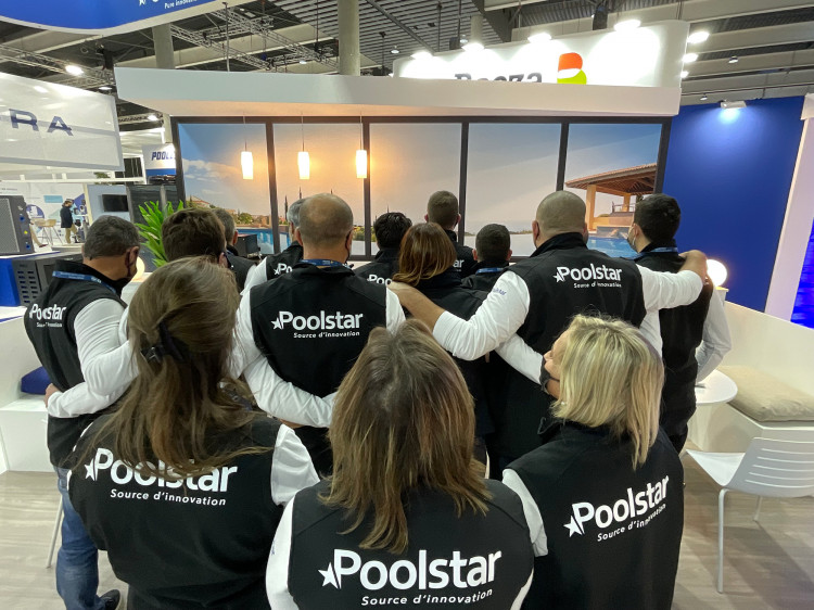 Equipe Poolstar salon de Barcelone