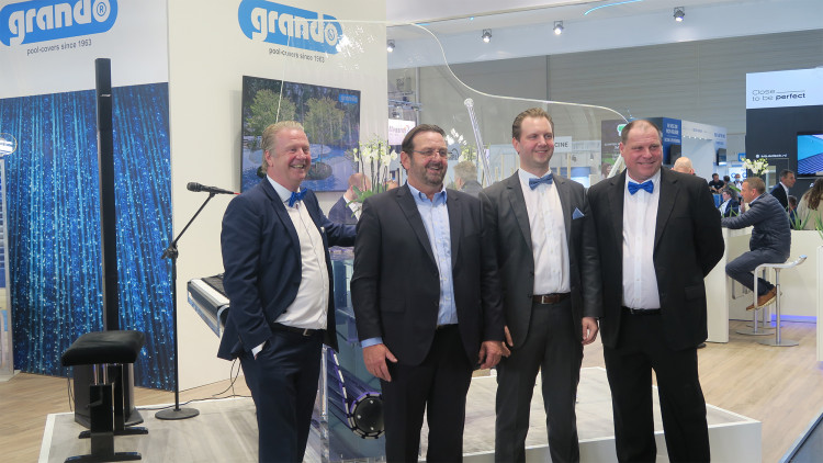 Frank, Bert und Frederik Granderath mit Horst Zahr, grando-Technik
