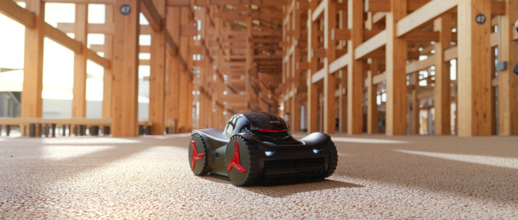 Refined design of the iGarden Robotics series