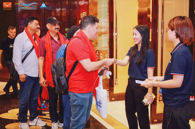 Guests at Pikes - Asia Pool & Spa Expo Gala