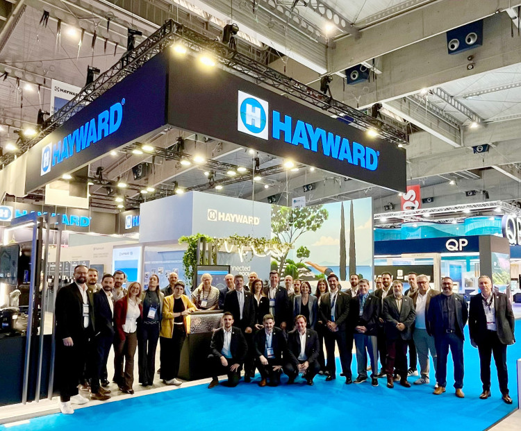 Equipe Hayward Equipe Hayward Piscina 2025