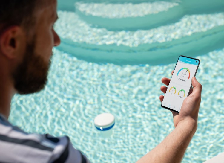 piscine connecte contrôle eau easycare