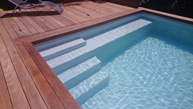 escalier polystyrène pour piscine SolidPool