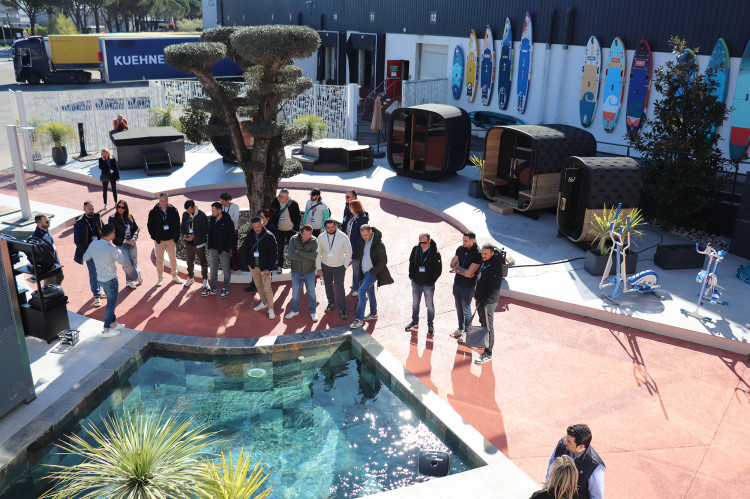 Showroom si&egrave;ge Poolstar