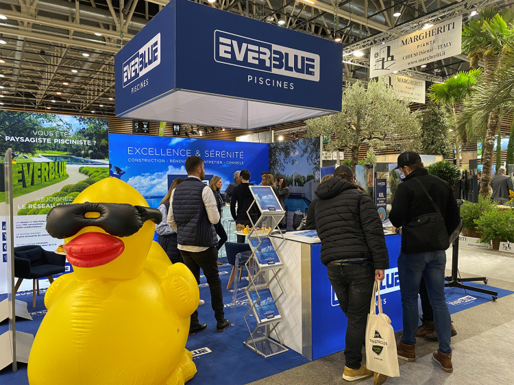 Stand de constructeurs de piscines Everblue salon Paysalia 2021