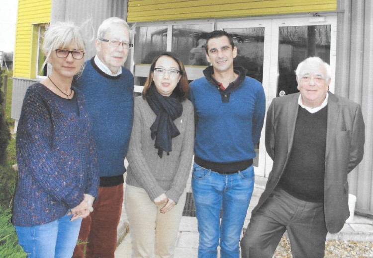 Rencontre au siège d'Ocedis en Francepartenariat produits traitement eau piscine en chineRichard Chouraqui et Lindy Ren Romain Hardy