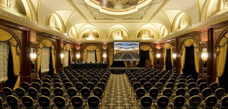 La sala principale del Grand Hotel Dino - Fonte: Professione Acqua
