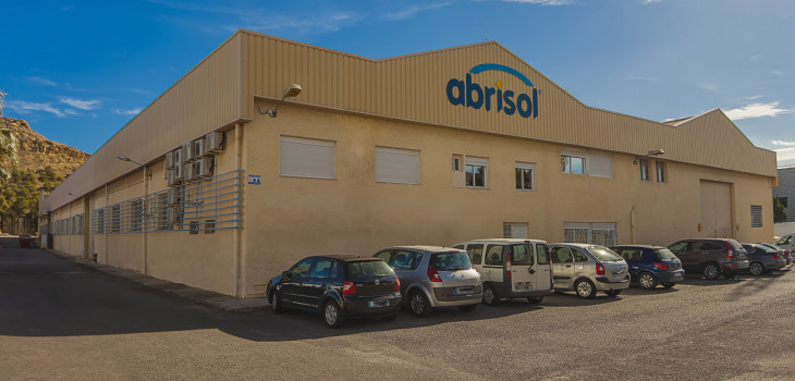 Abrisol, la rete di rivenditori di coperture