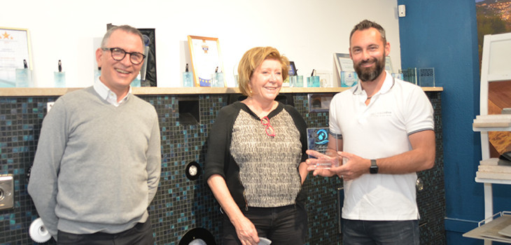 Omar Saaid (Klereo), Catherine Martin (Aquarêve) et Benoit Chartuzet Aquarêve Trophée d'Or Klereo 