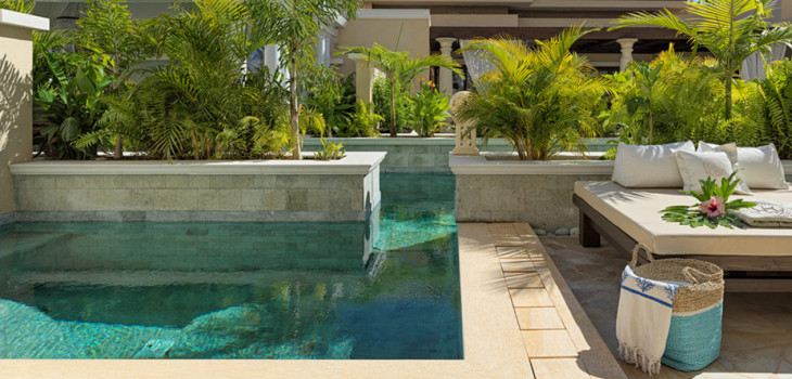 Une des piscines traitées par électrolyse de sel Innowater de l'Hôtel Royal River Luxury de Tenerife