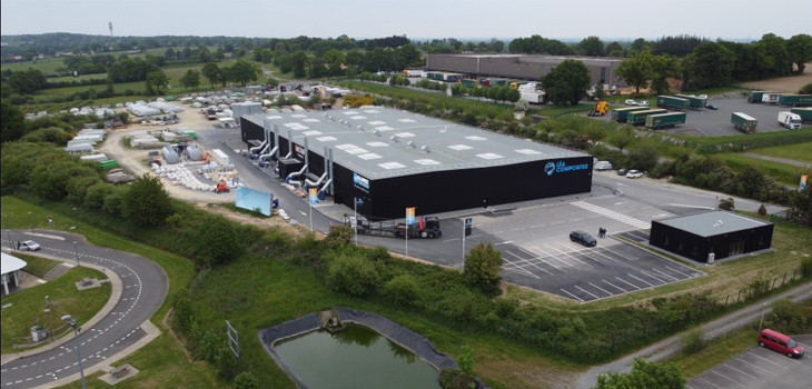 Nouveau site de La Gravelle fabrication piscines coques Léa Composites 2022