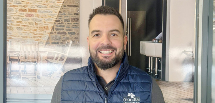 animateur,developpeur,reseau,mondial,piscine,arnaud,aragon