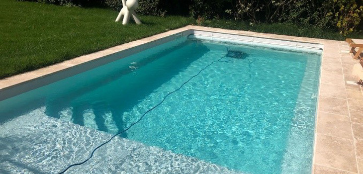 Piscines Provence Polyester