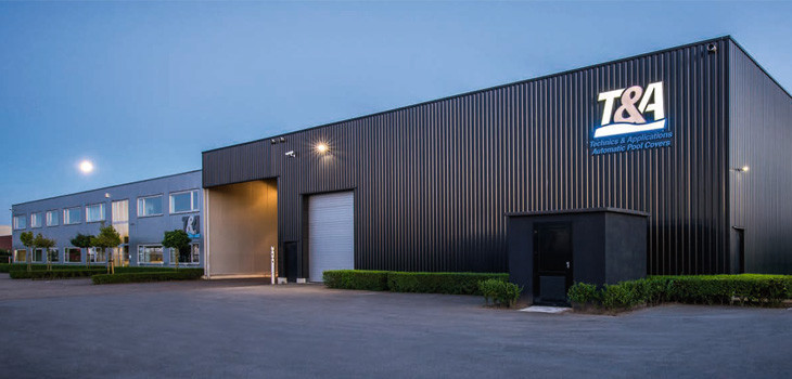 Le siège du fabricant de volets flottants roulants sécurité piscine T&A à Geel (Belgique)