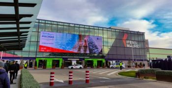 Tecnova Piscinas 2022 reunió a un centenar de empresas del sector de la piscina 