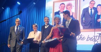 aquasolar,feiert,jubilaum,gola,grafen,guter,laune