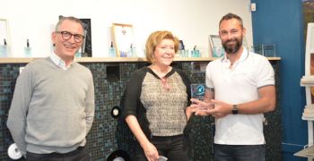 Automatisation en piscine : Klereo remet son Troph&eacute;e d'Or du Meilleur Technicien poseur de ses installations