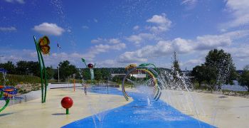 Piscines Ambiances Collectifs devient Aquaticplay