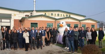 Visite de l'usine de production de Piscine Laghetto en Italie