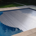 Sleek "Alu" look for the pool