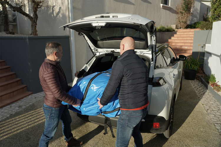 Le CFDome tient dans un coffre de voiture