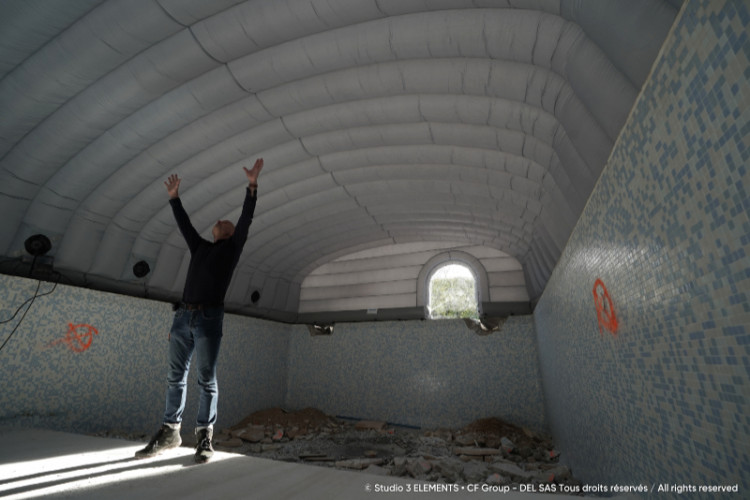 Intérieur de l'abri gonflable CFDome CF Group