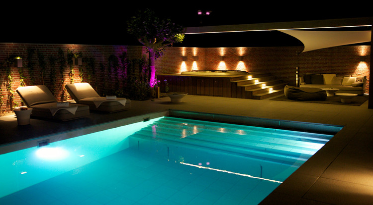 Swimming pool illuminated with SubAqua lighting