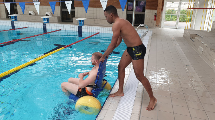 JobPro2 fauteuil de mise à l'eau des PMR roues flottantes