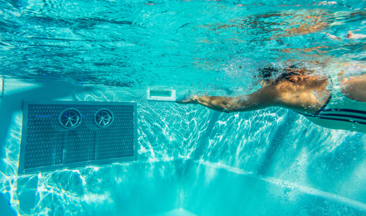 Syst&egrave;me de nage &agrave; contre-courant HydroStar de BINDER