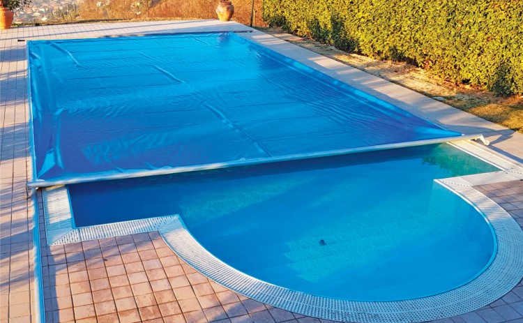 Copertura per piscina Four Seasons sicurezza