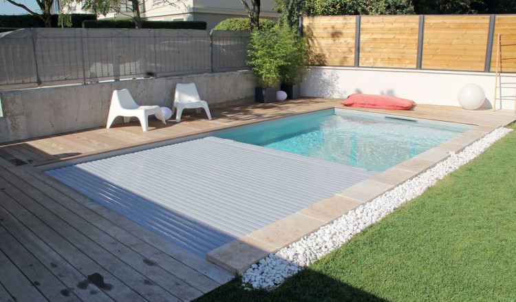 couverture automatique piscine securite innovation APF