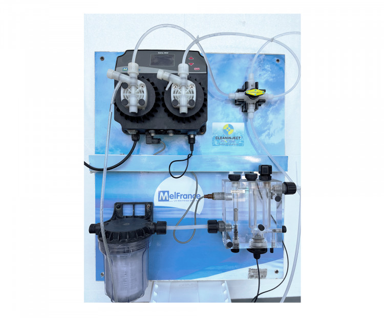 CleanInject mont&eacute; Detam r&eacute;gulation chlore liquide autonettoyage