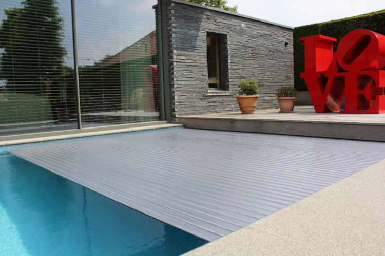 Submerged cover of Pool Cover Systems